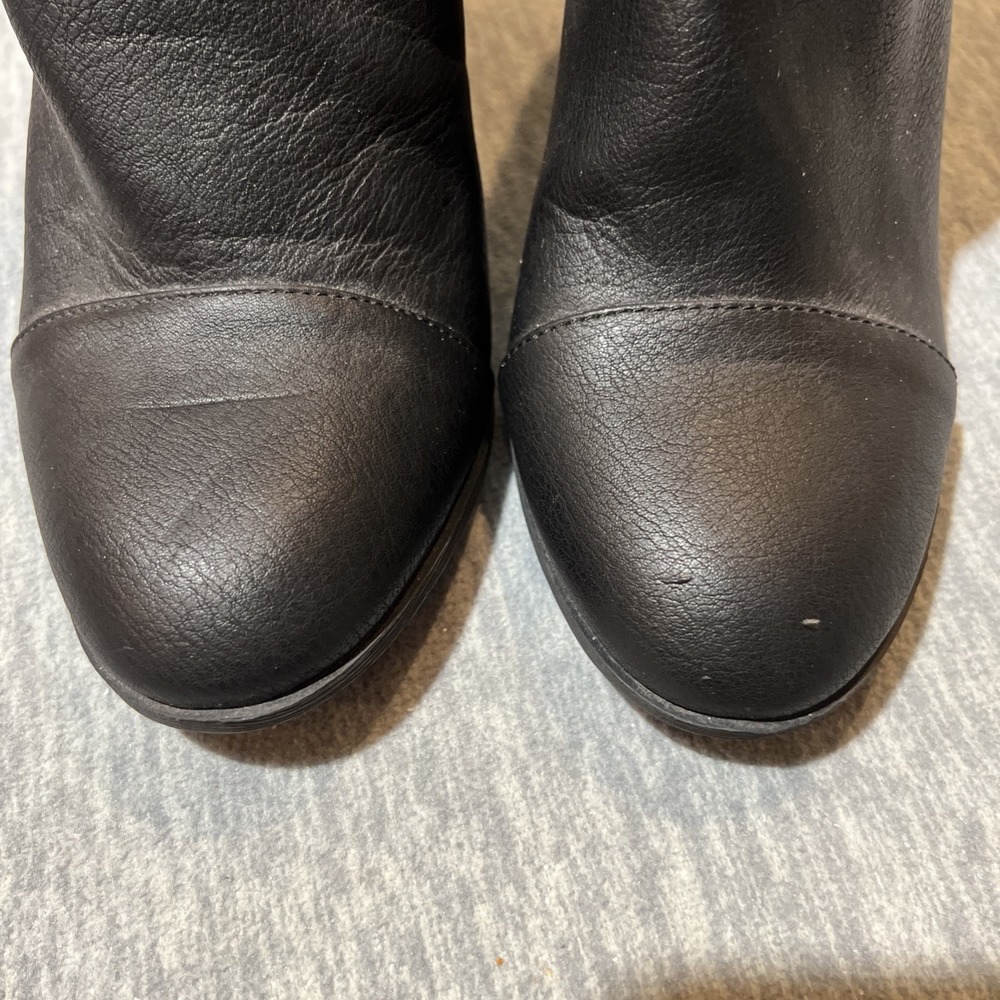 American Eagle Ankle Boots Women 8.5 Black Side Zip 3in Heel Snap Strap Faux EUC - Picture 5 of 16